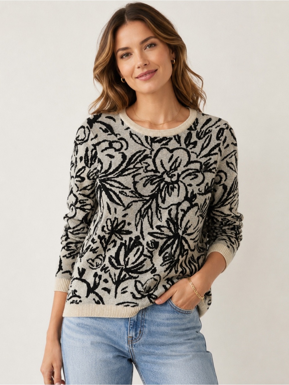 Tahari Floral Jacquard Sweater Womens Large Grey Black Crewneck Knit